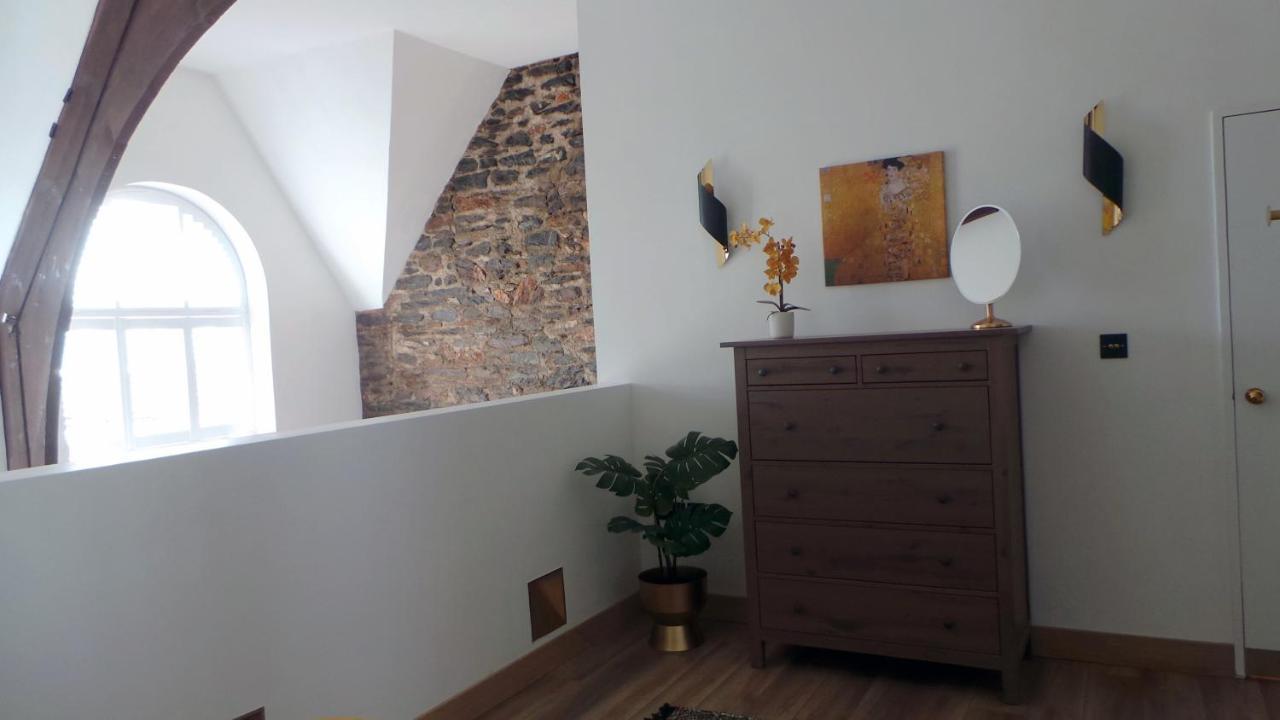 Luxury 1 Bedroom Duplex With Free Parking พลีมัธ ภายนอก รูปภาพ