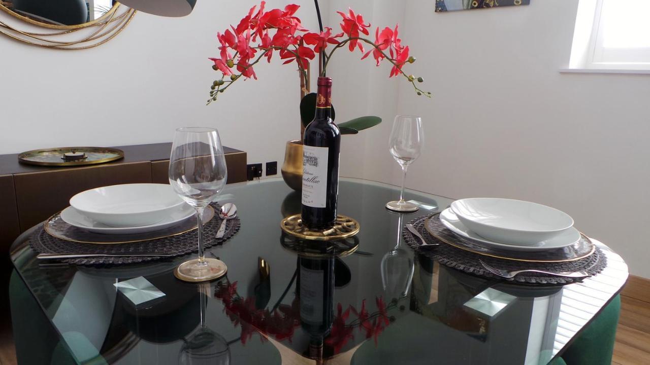 Luxury 1 Bedroom Duplex With Free Parking พลีมัธ ภายนอก รูปภาพ